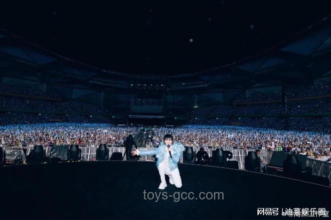 《歌手2025》首轮袭榜赛：歌手表现与影响力多维度对比